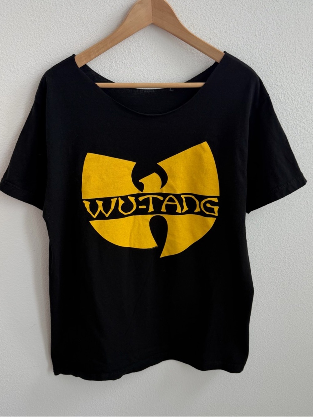 Wu-Tang Clan off the shoulder cotton t-shirt